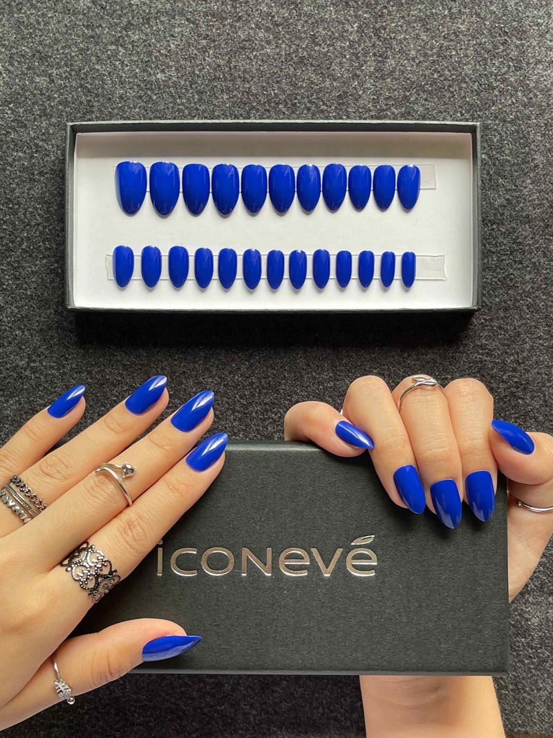 Navy Blue - Glänzend Mandel