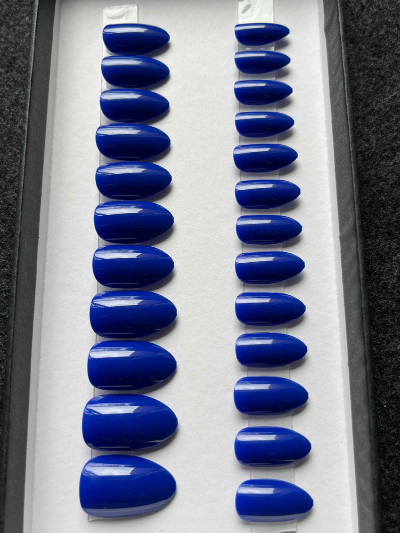 Navy Blue - Glänzend Mandel