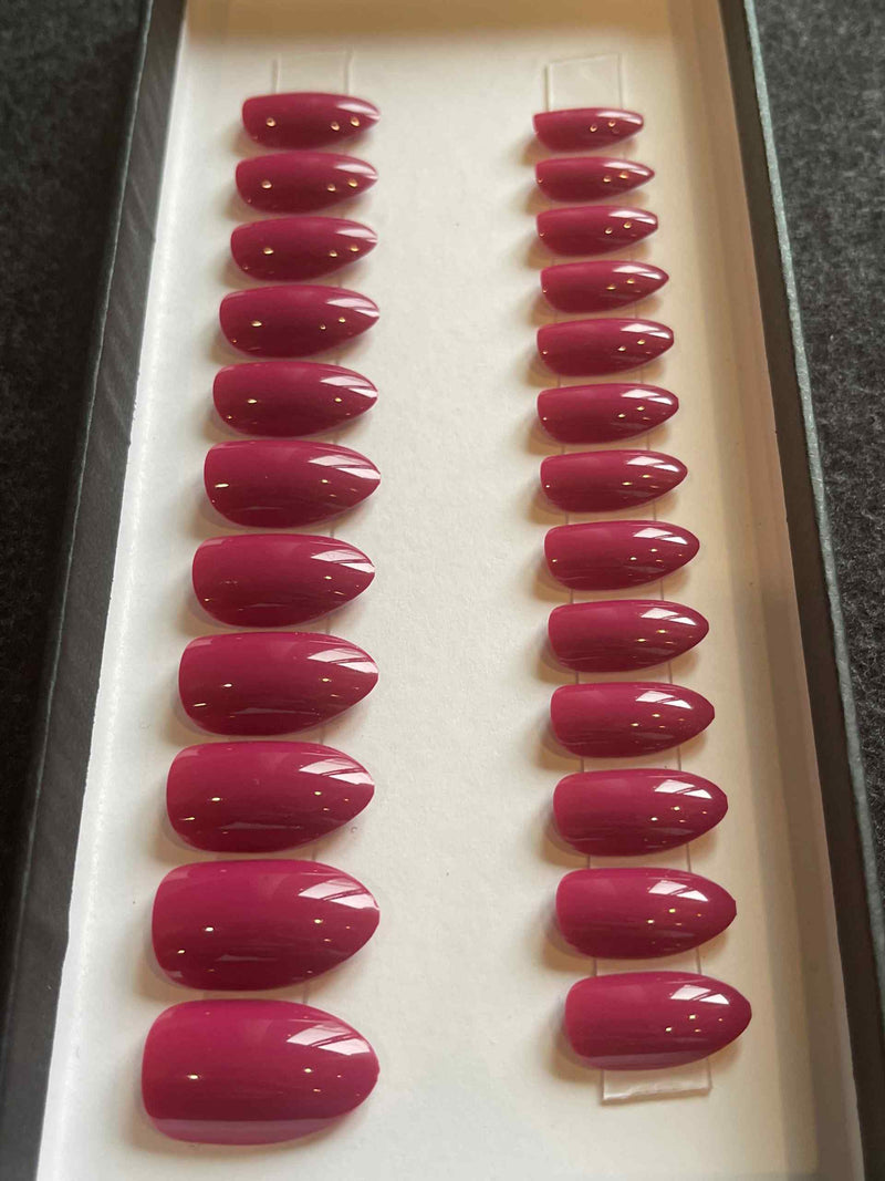 Magenta - Glänzend Mandel