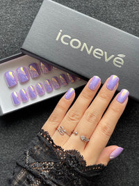 Lavender Shadow - Glänzend Quadrat